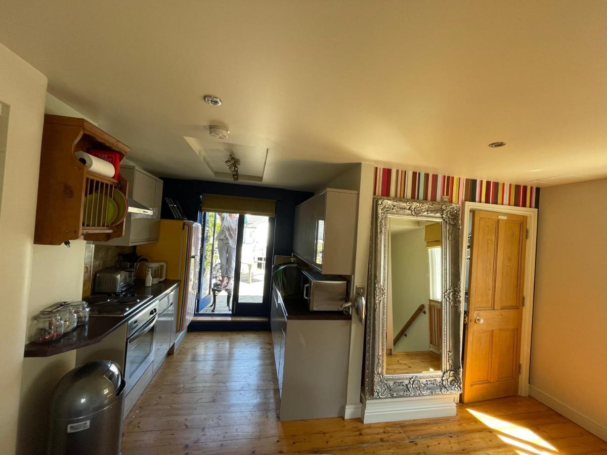 Studio 7 Apartment St Austell Dış mekan fotoğraf